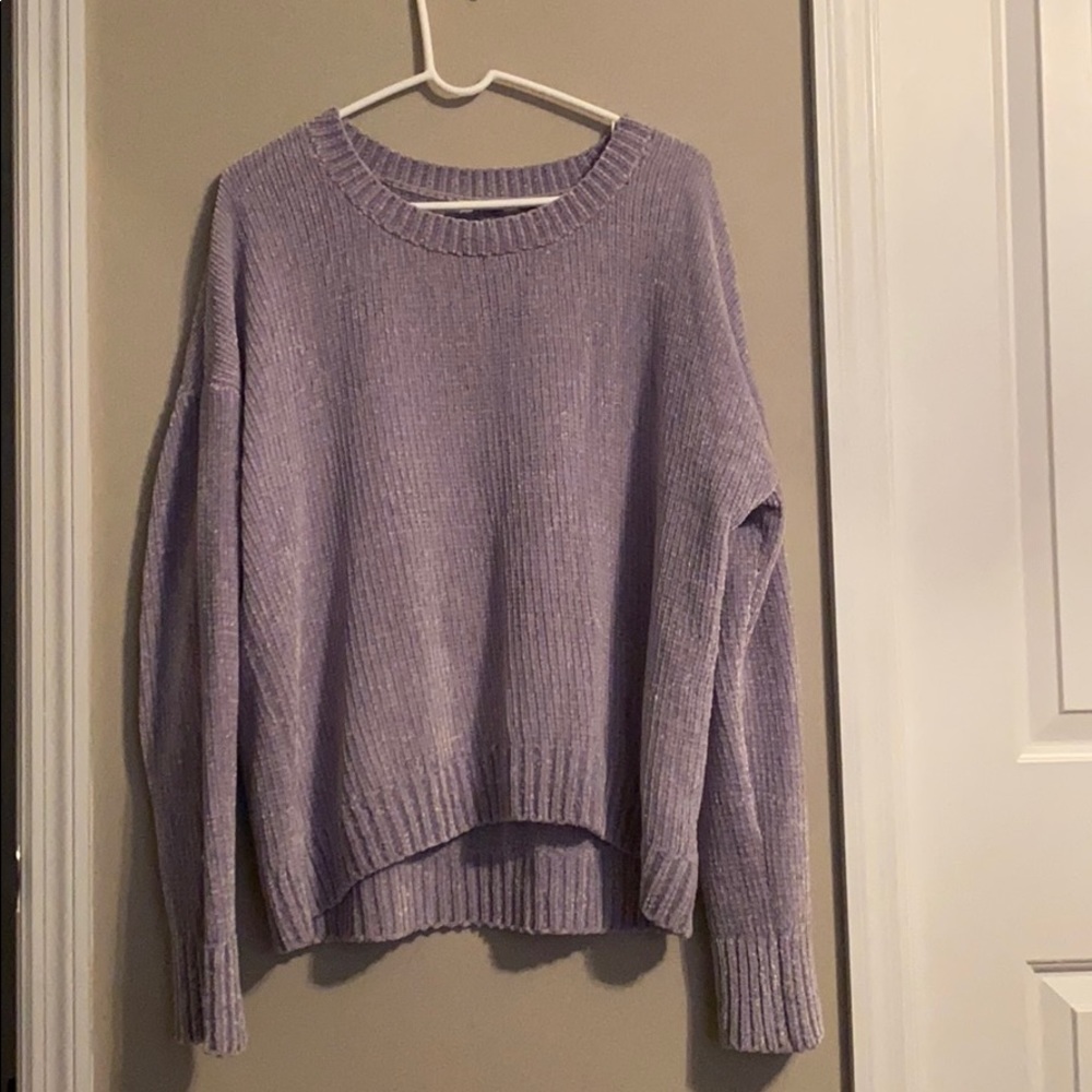 Gap sweater
